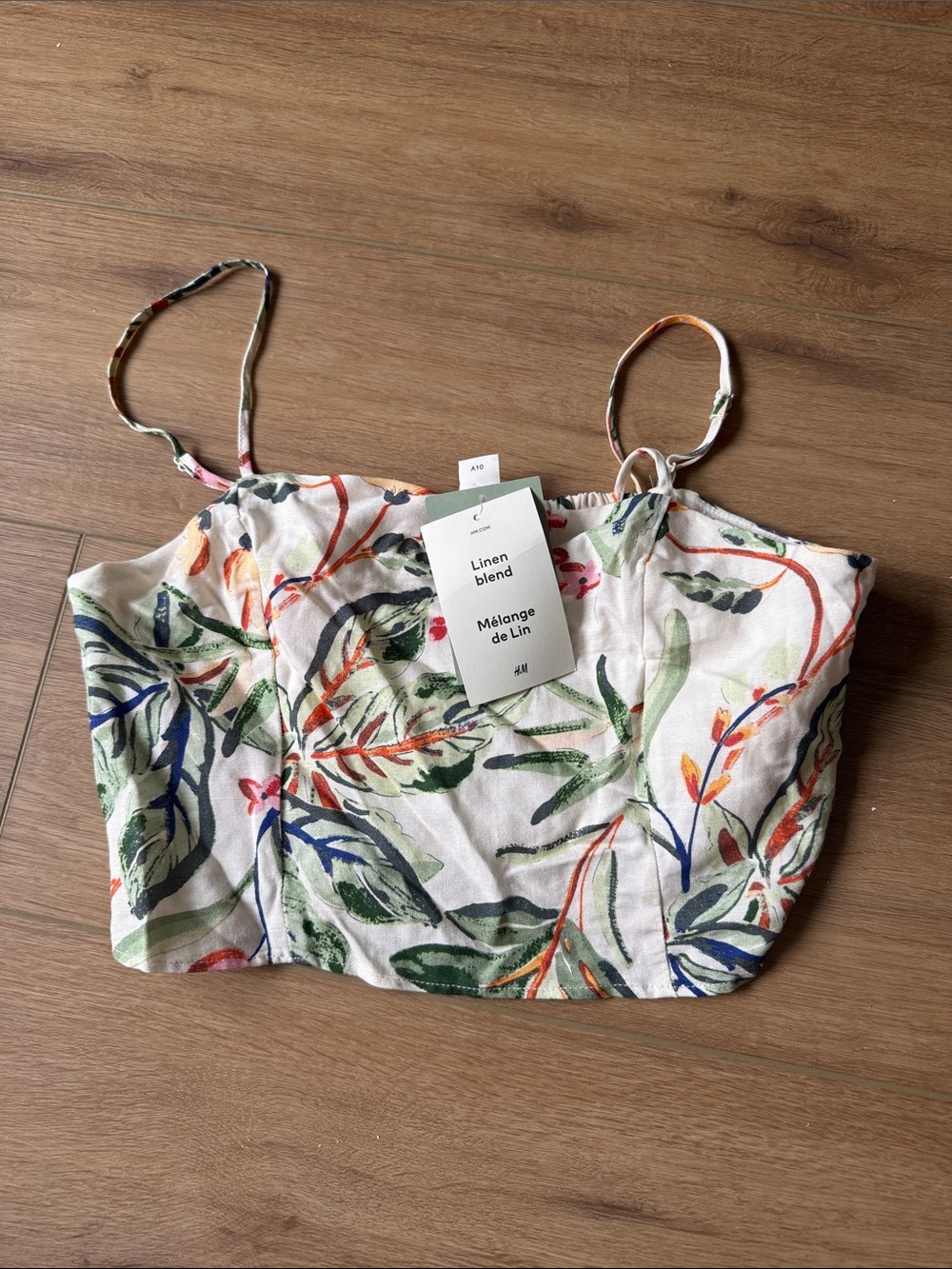 H&M White Linen-Blend Cropped Tank with Multicolor Leaf Print - small